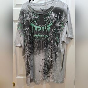 Tapout Short Sleeve Tee with Black and Green Design XL